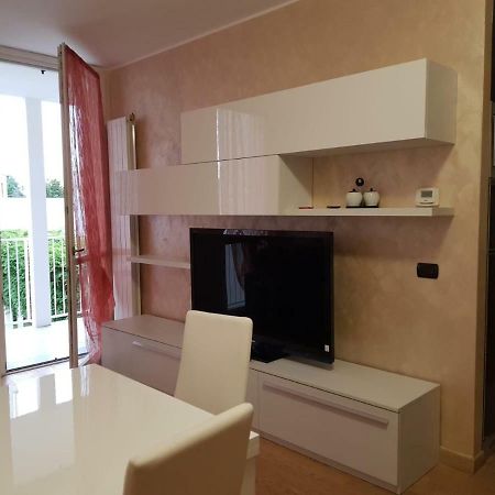 Milano Malpensa Grandi Ap Apartment Галарате Екстериор снимка