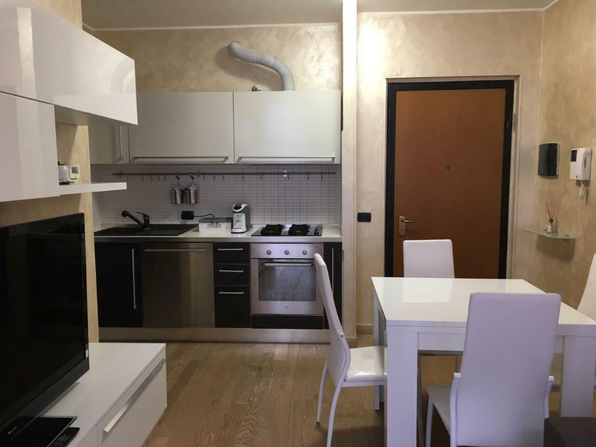 Milano Malpensa Grandi Ap Apartment Галарате Екстериор снимка
