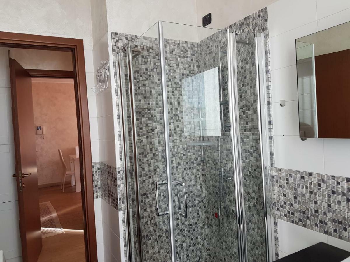 Milano Malpensa Grandi Ap Apartment Галарате Екстериор снимка